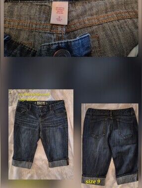 Mossimo Supply Co. Dark Blue Denim Cropped Jeans